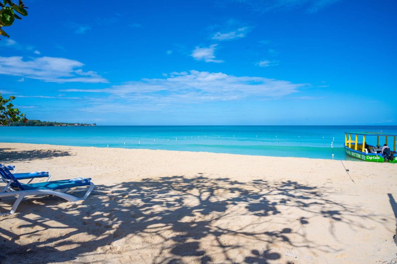 Shields Negril Villas Екстериор снимка