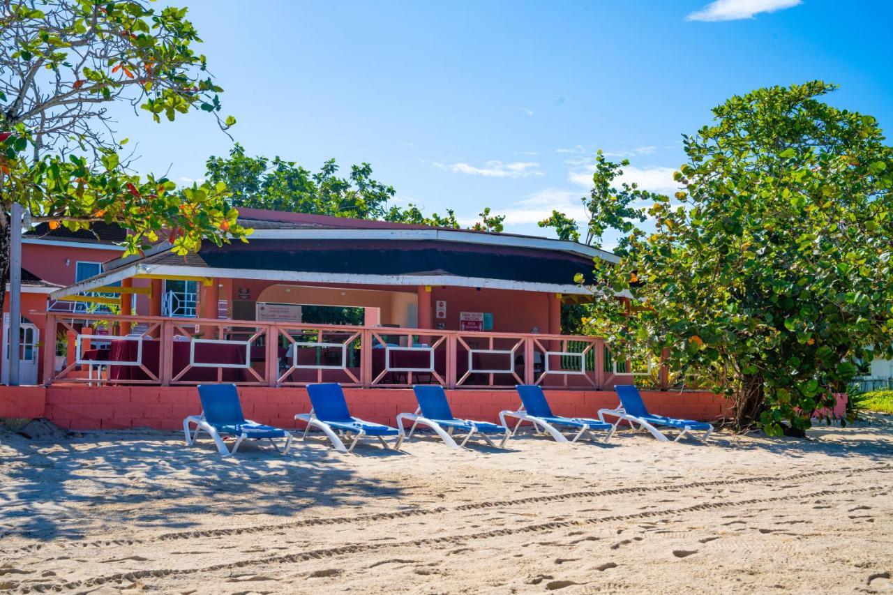 Shields Negril Villas Екстериор снимка
