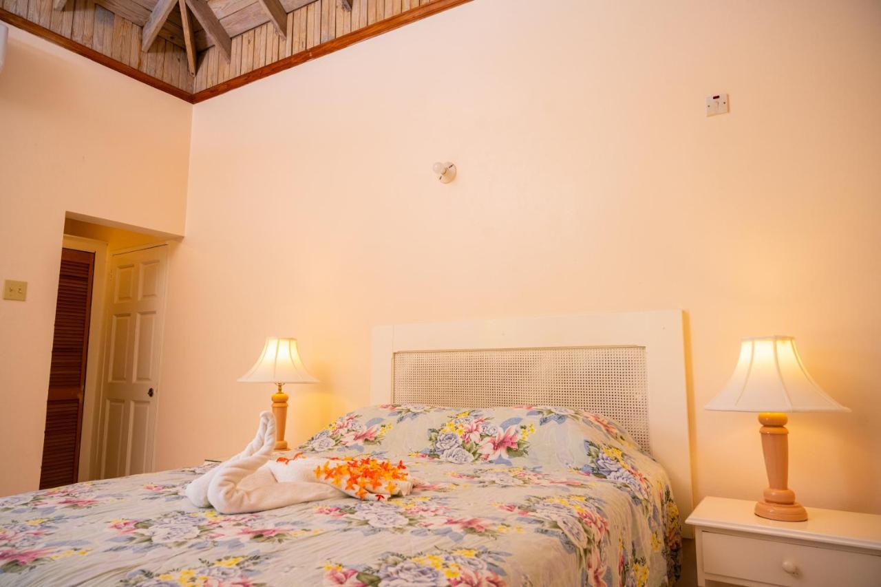 Shields Negril Villas Екстериор снимка