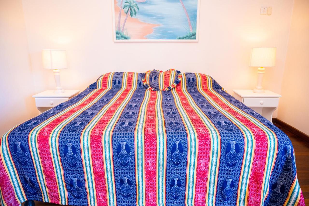 Shields Negril Villas Екстериор снимка