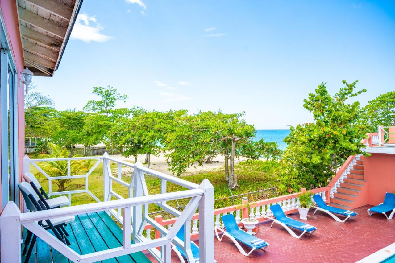 Shields Negril Villas Екстериор снимка