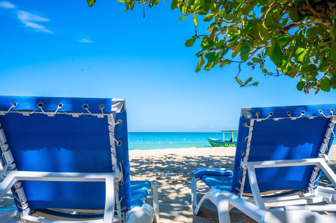 Shields Negril Villas Екстериор снимка