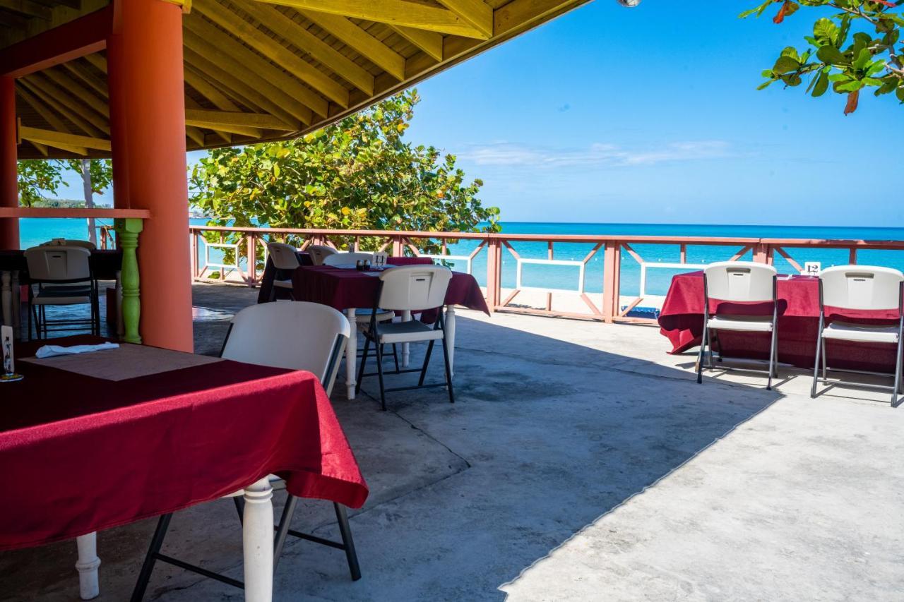 Shields Negril Villas Екстериор снимка