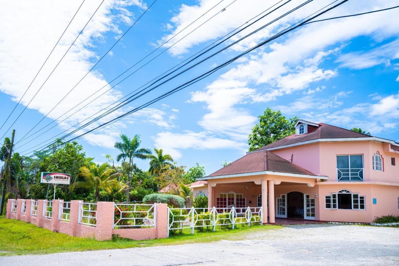 Shields Negril Villas Екстериор снимка